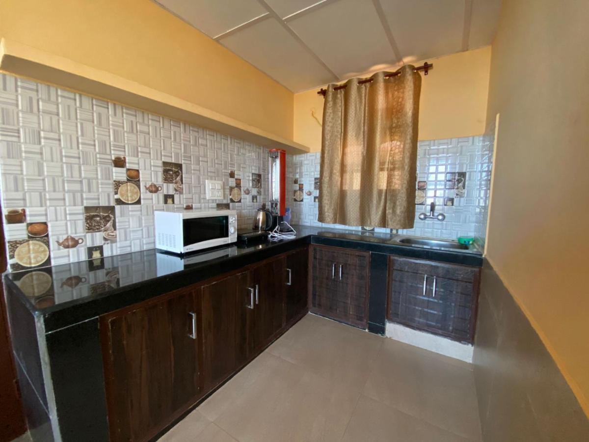 Redeem Cafe & Homestay McLeod Ganj Exteriör bild